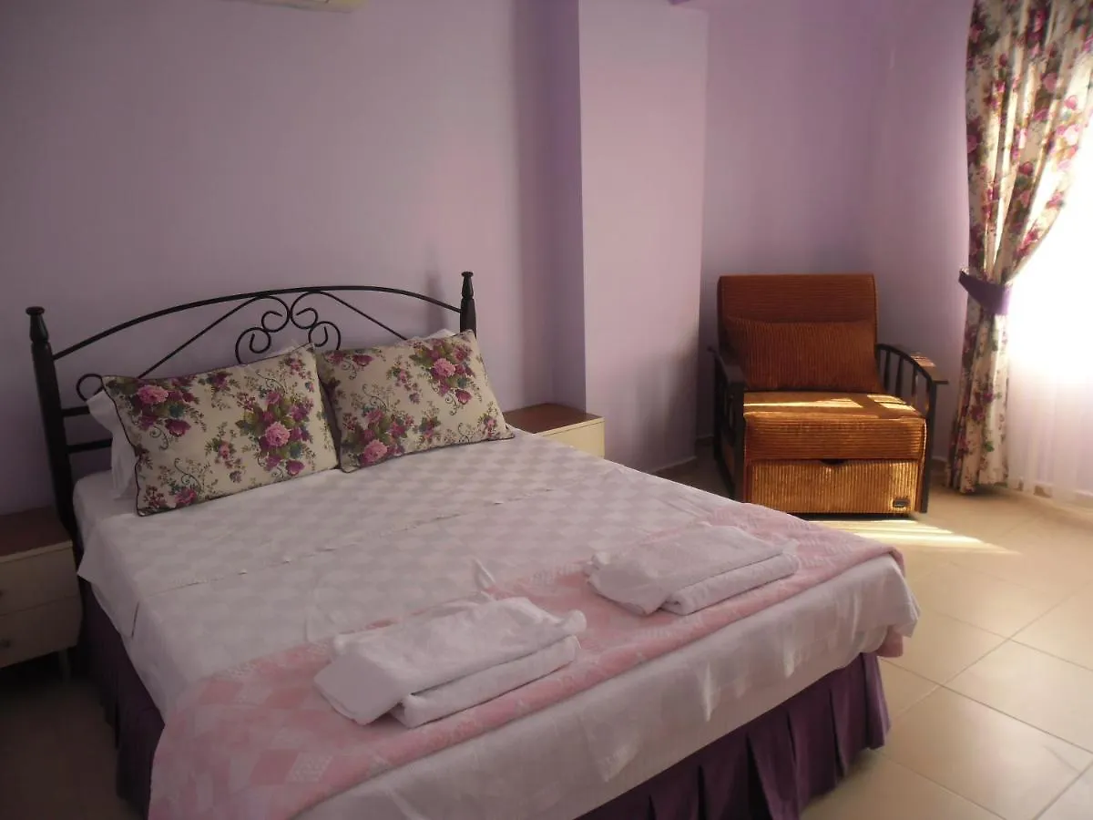 Hotel Maviev Otel Cesme