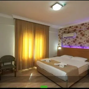  Otel Sirius Mi